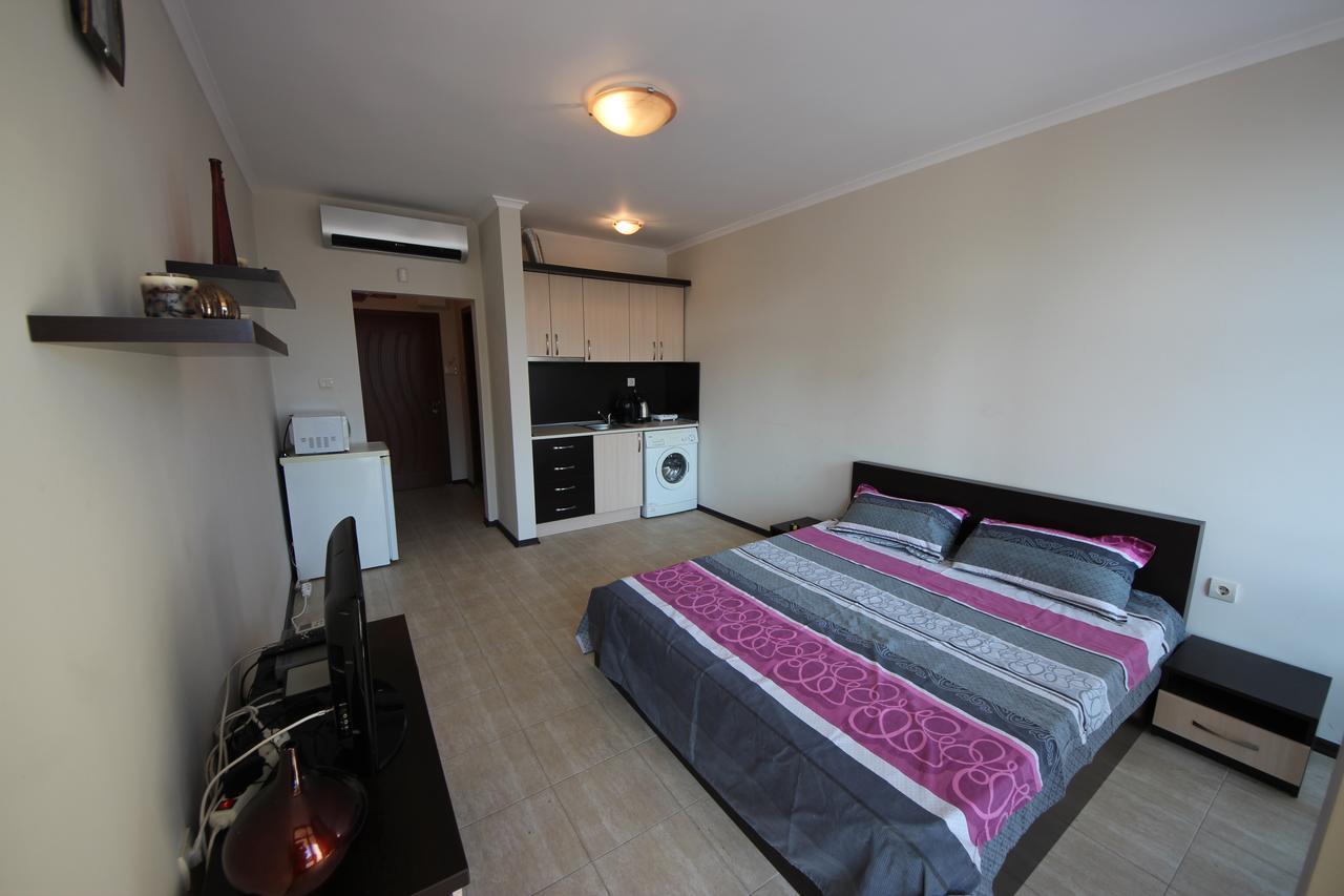 Menada Crystal Park Apartments Sunny Beach Buitenkant foto